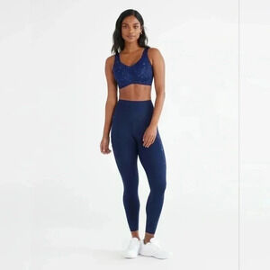 SET Stashable High Rise Legging. & Catalyst Front Zip Sports Bra